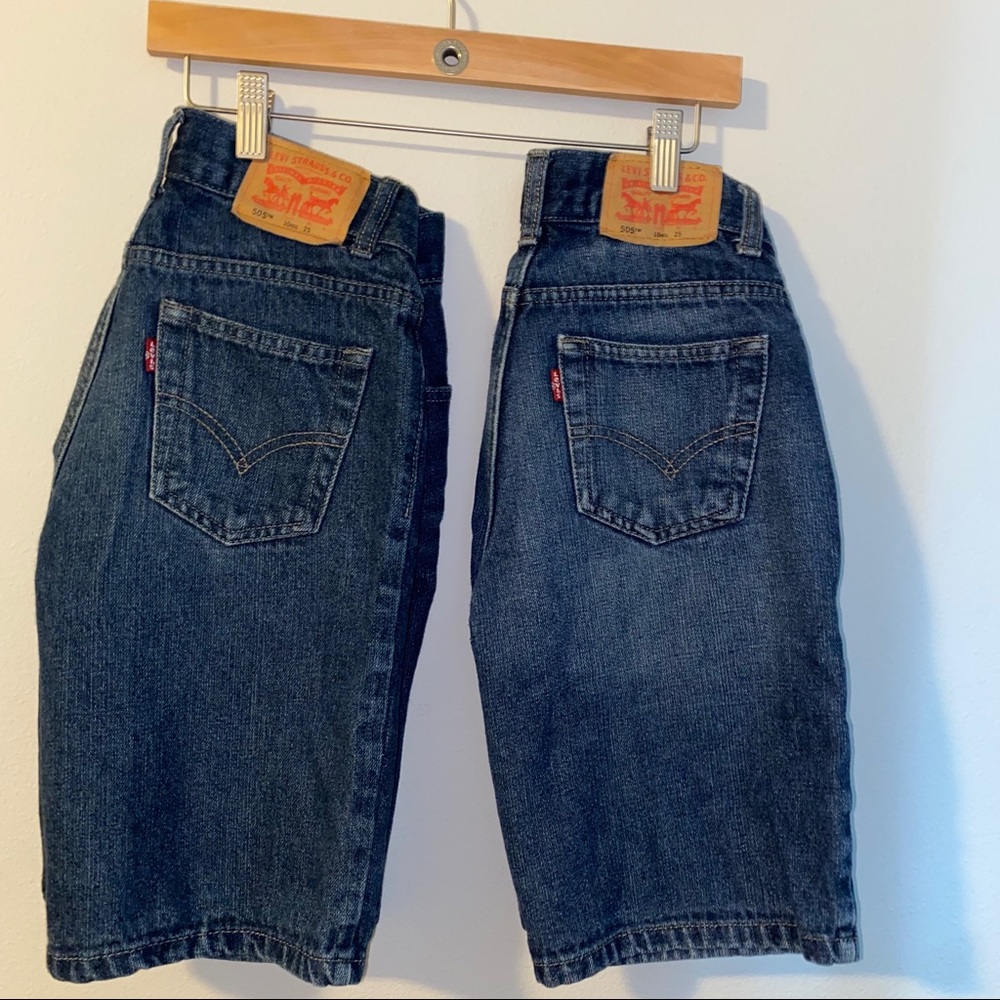 Two Levi’s shorts
